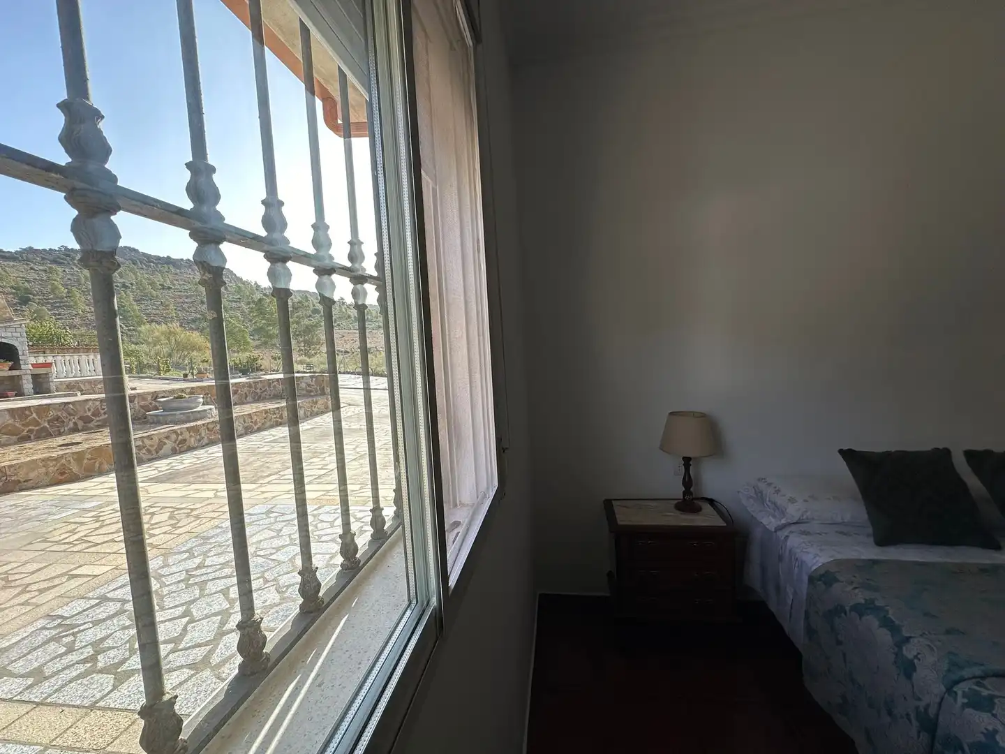 Dormitori de Casa o xalet en venda en Magacela amb Jardí privat, Terrassa i Piscina