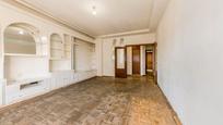 Living room of Flat for sale in  Madrid Capital