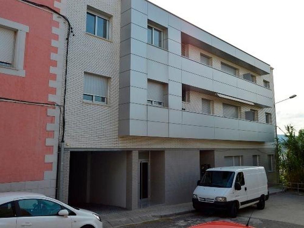 Vista exterior de Traster en venda en Manresa