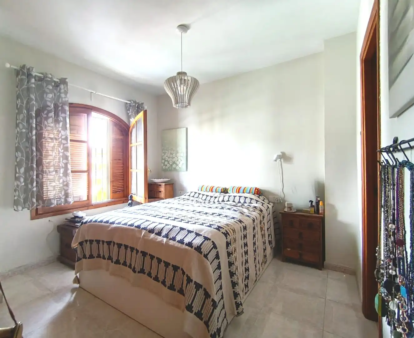 Habitación de Casa adosada en venta en Alhaurín de la Torre con Terraza, Balcón y Alarma