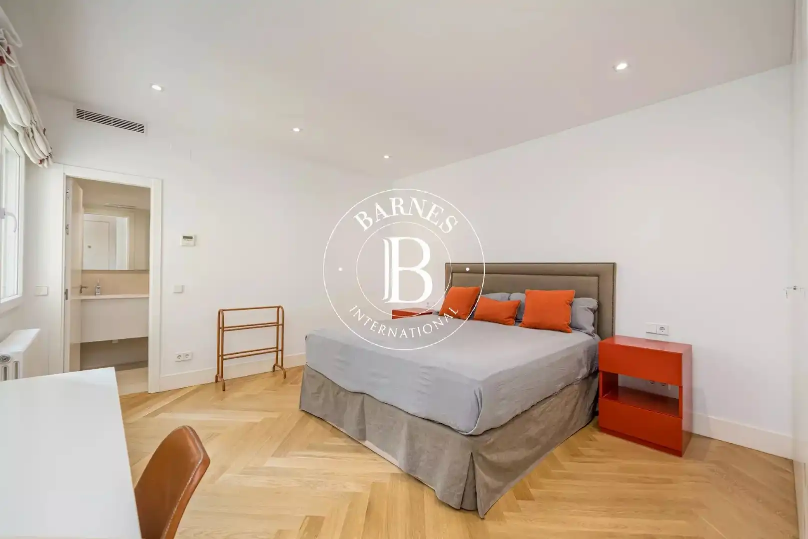 Schlafzimmer von Wohnung zum Verkauf in Madrid mit Klimaanlage, Heizung und Abstellraum