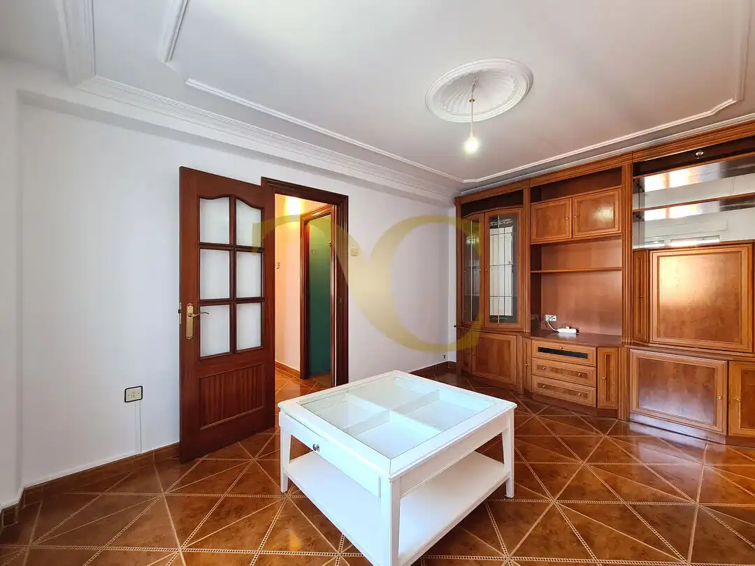 Piso en venta en Gijón  con Calefacción, Jardín privado y Terraza
