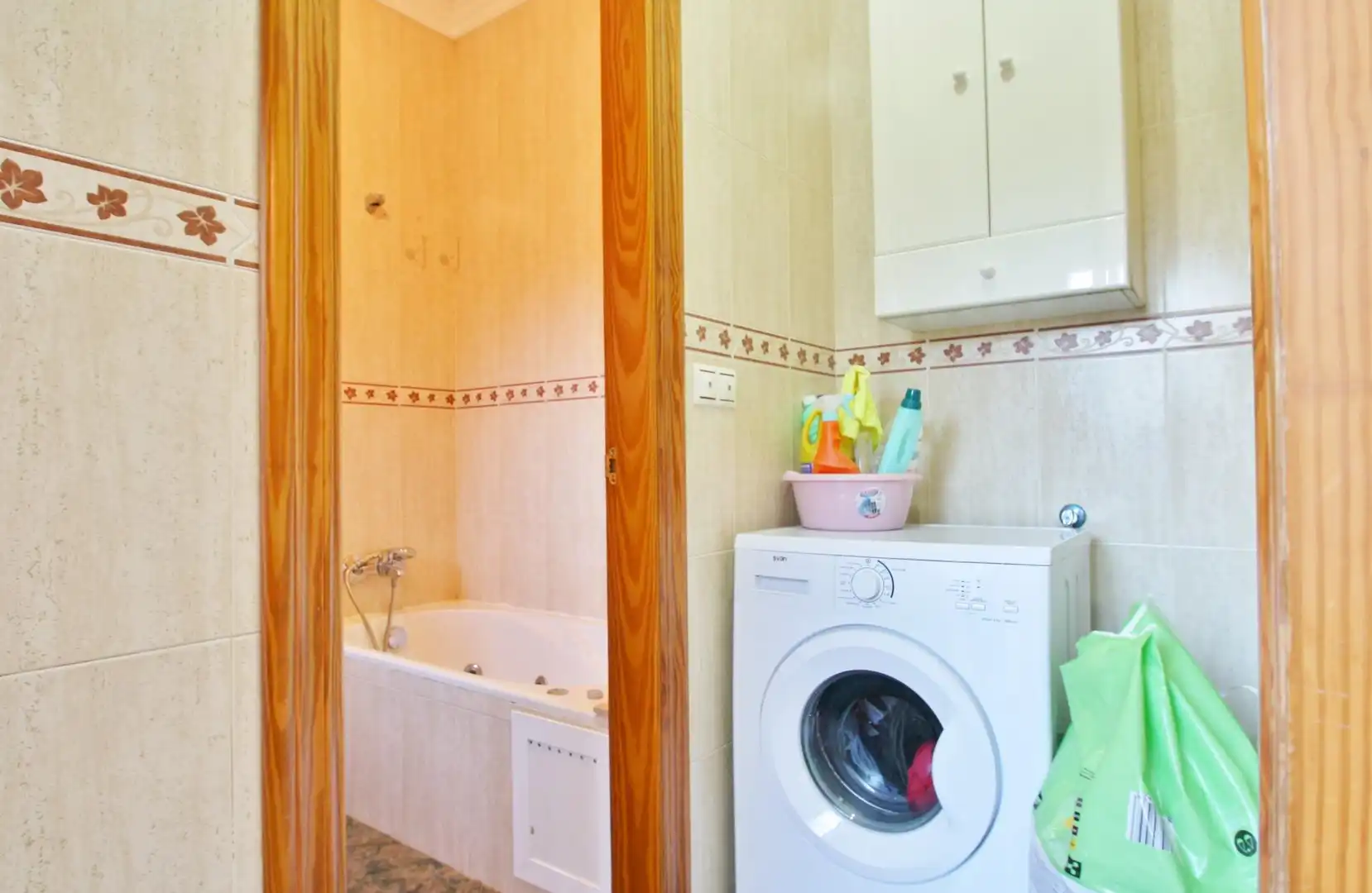 Bathroom of Flat for sale in Níjar  with Air Conditioner, Heating and Terrace