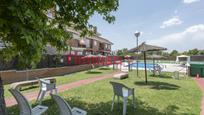 Jardí de Planta baixa en venda en Villaviciosa de Odón amb Calefacció, Jardí privat i Traster