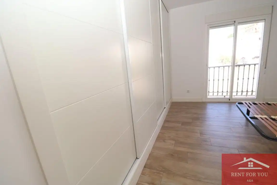 Habitación de Piso de alquiler en Alhaurín El Grande con Aire acondicionado