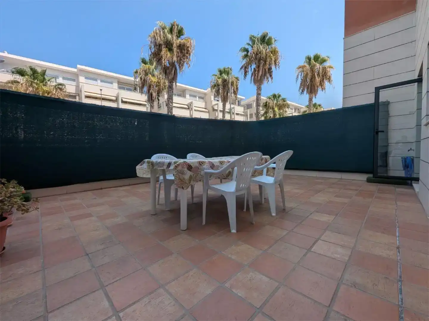 Terrassa de Planta baixa de lloguer en Dénia amb Aire condicionat, Piscina i Moblat