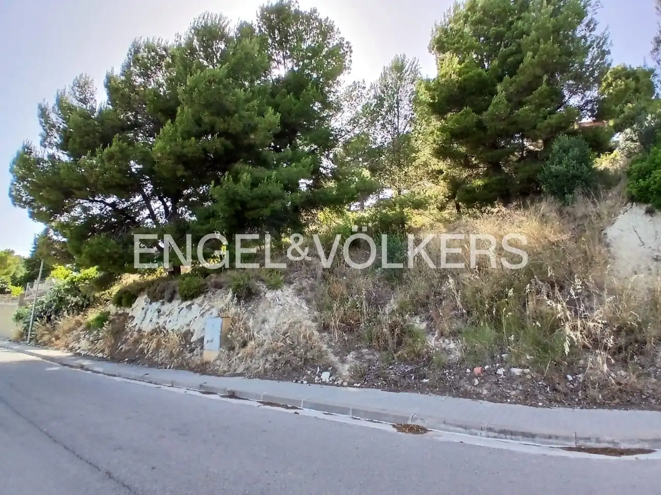 Residential land for sale in Torrelles de Foix, imagen 2