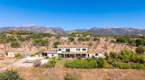 Finca rústica con terreno en Selva