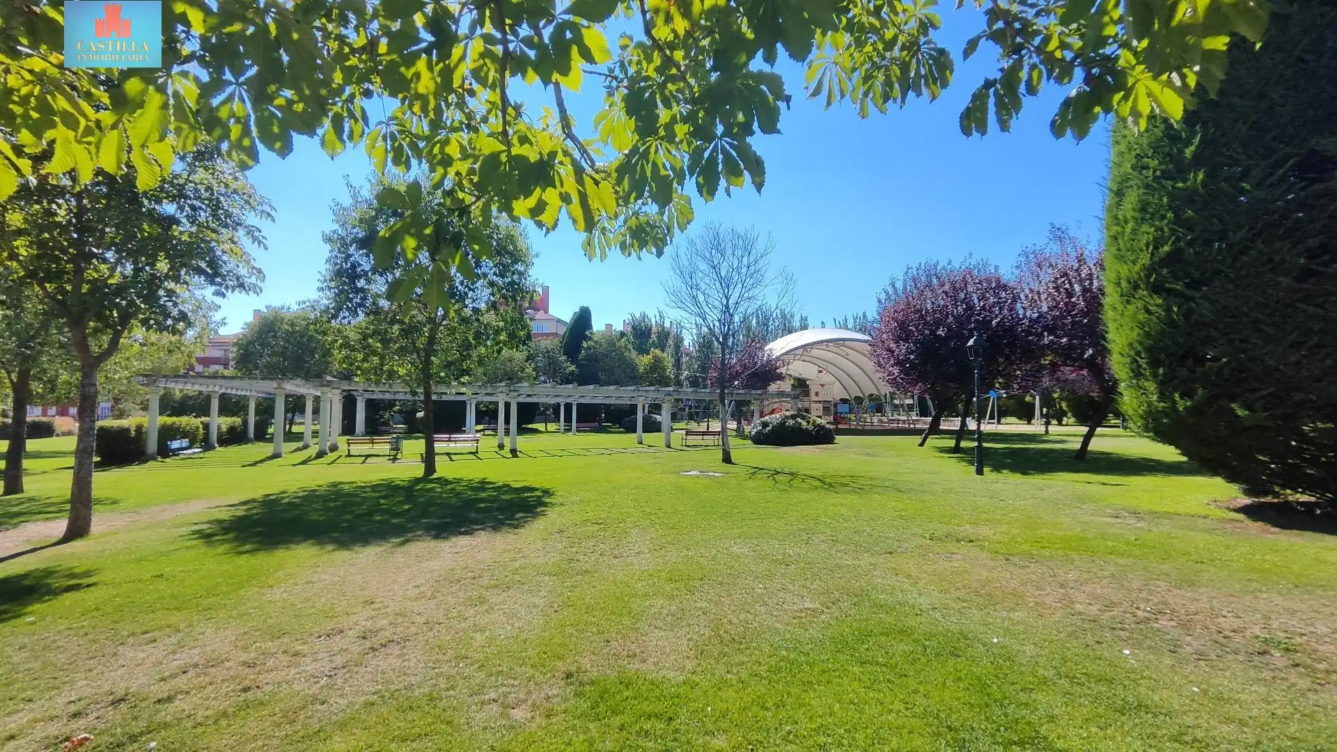 Vista exterior de Piso en venta en Ávila con Calefacción, Jardín privado y Trastero