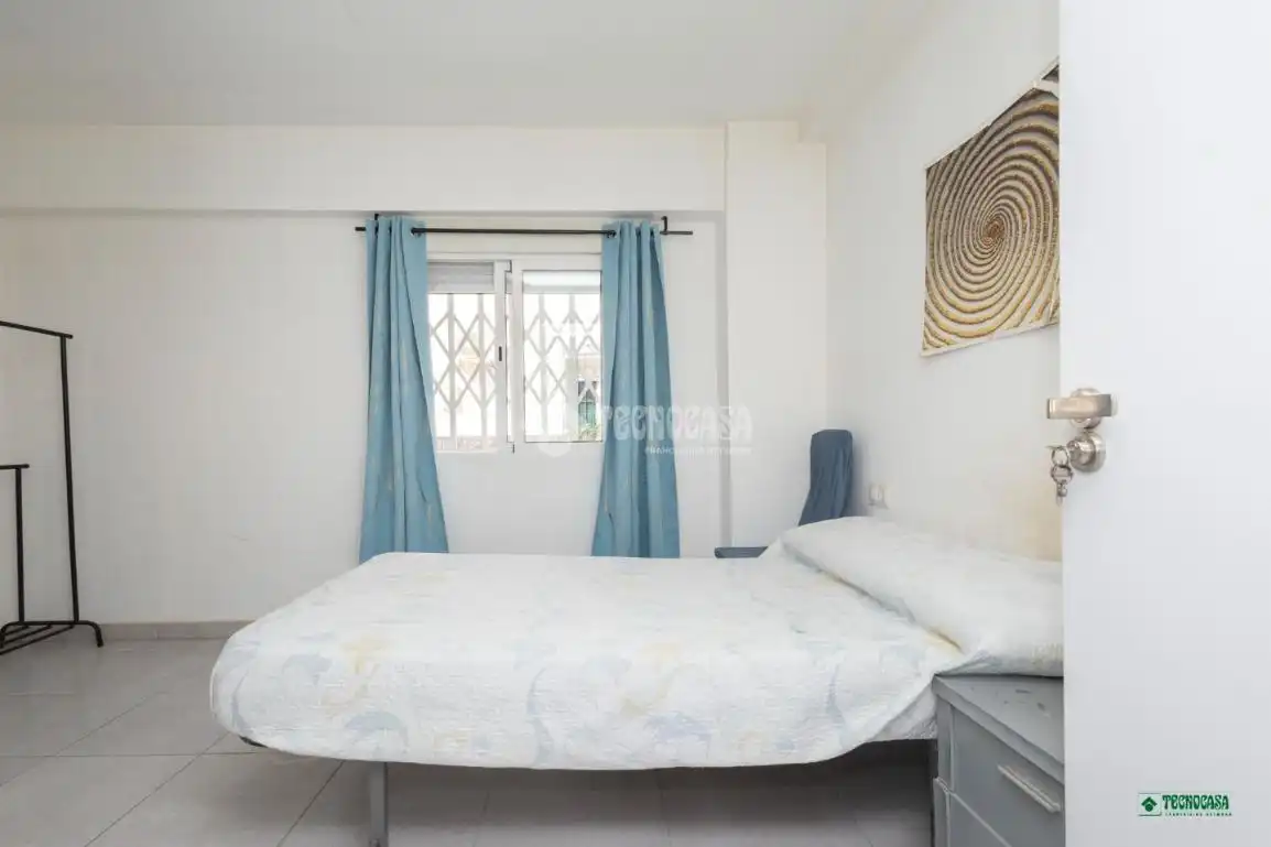 Habitación de Piso en venta en Almería