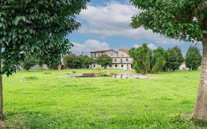 Jardí de Casa o xalet en venda en Marina de Cudeyo amb Calefacció, Jardí privat i Terrassa