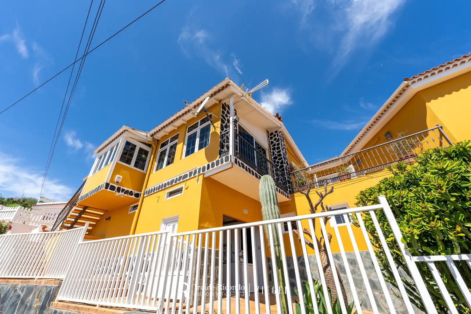 Exterior view of Houses for sale in Santa Brígida  with Air Conditioner, Private garden and Terrace
