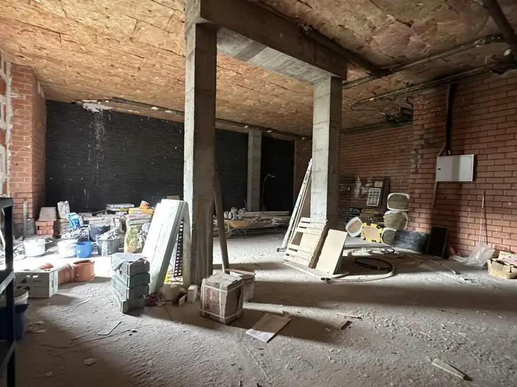 Local de alquiler en  Logroño