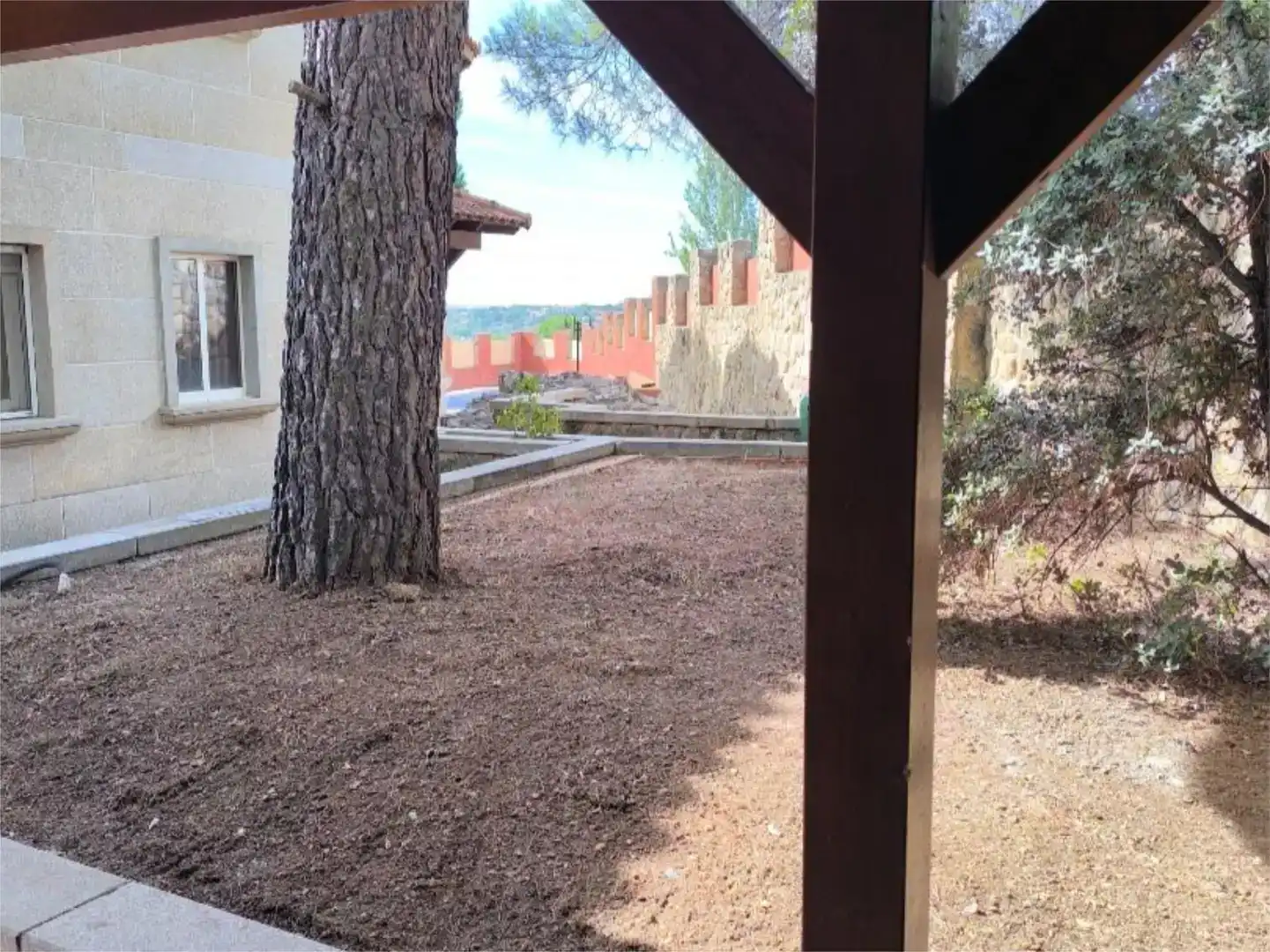 Wohnung zum Verkauf in Torrelodones mit Klimaanlage, Schwimmbad und Balkon