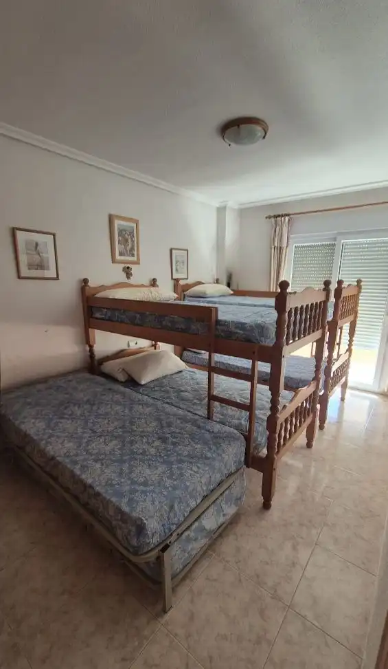 Dormitori de Apartament en venda en Playa del Galán