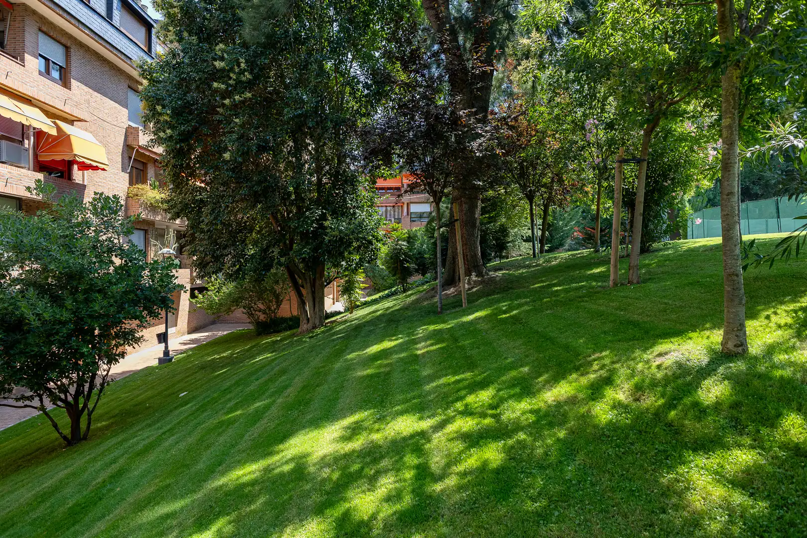 Jardín de Ático en venta en Las Rozas de Madrid con Aire acondicionado, Calefacción y Terraza