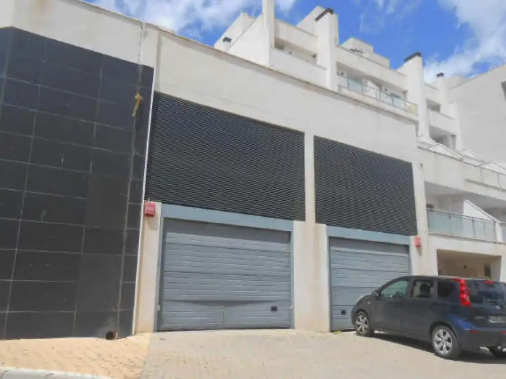 Parking for sale in C/ Las Higueras, imagen 2