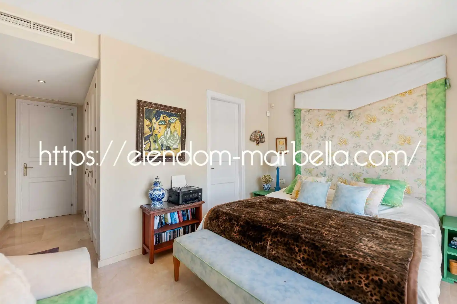 Schlafzimmer von Maisonette zum Verkauf in Marbella mit Klimaanlage, Terrasse und Abstellraum