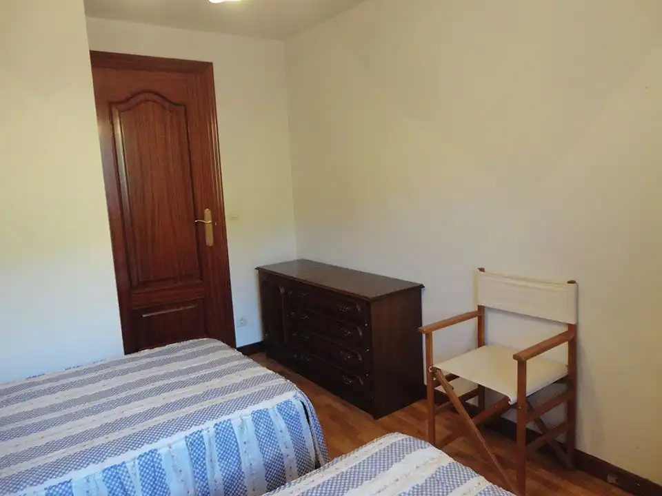 Habitación de Casa adosada en venta en Riocavado de la Sierra