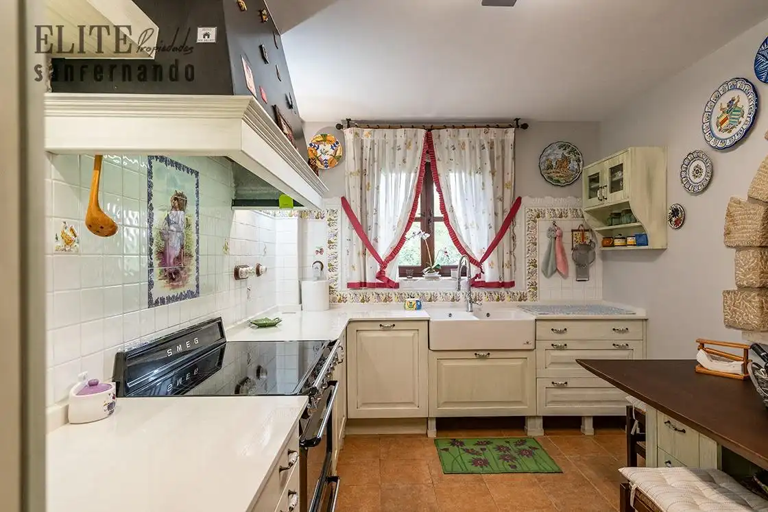 Cocina de Casa o chalet en venta en Santa María de Cayón con Calefacción, Jardín privado y Terraza