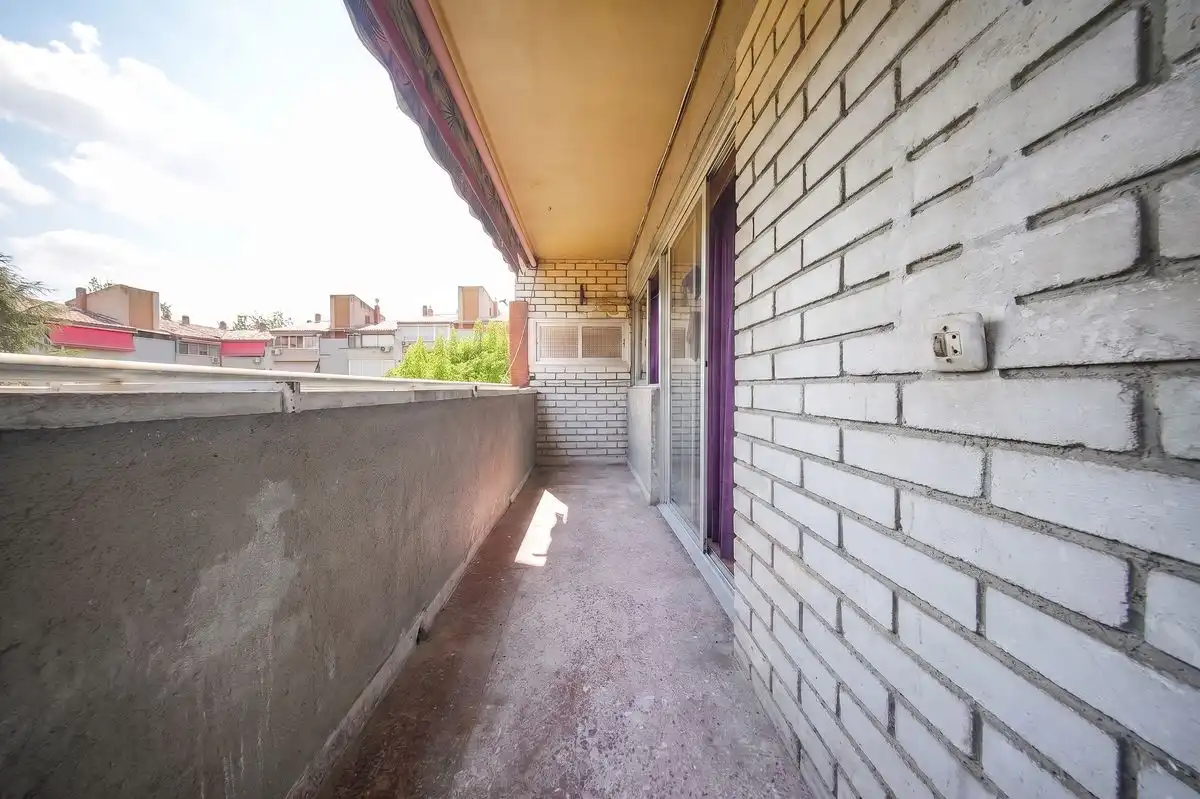Terrassa de Pis en venda en San Fernando de Henares amb Calefacció