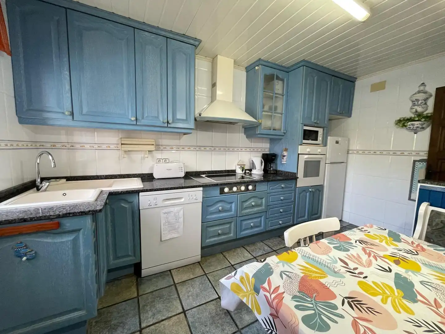 Cocina de Casa o chalet en venta en Lloret de Mar con Calefacción, Jardín privado y Terraza