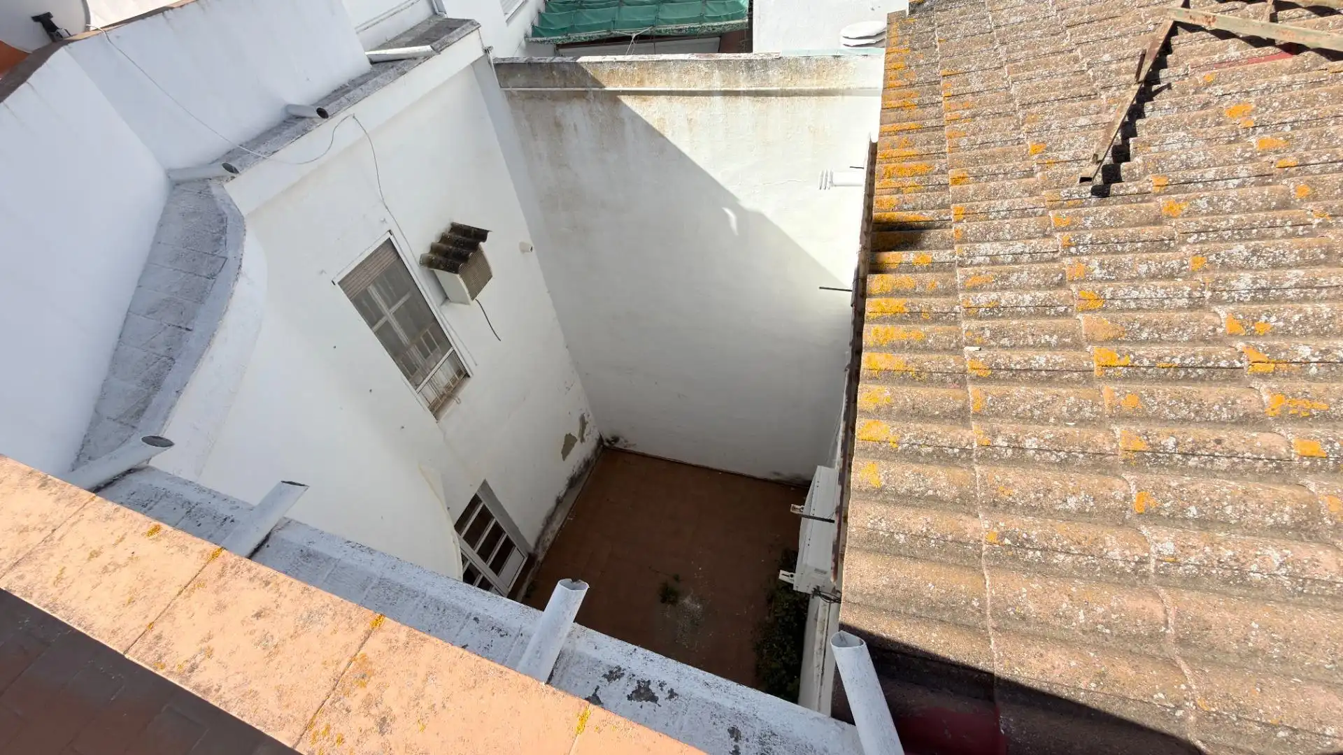 Vista exterior de Casa o chalet en venta en Moguer con Terraza y Balcón