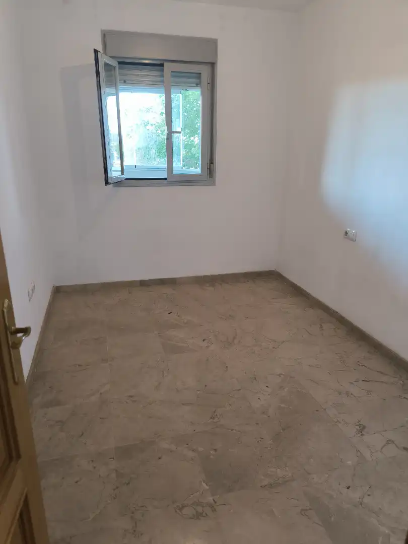 Bedroom of Flat for sale in Sevilla  with Air Conditioner, Heating and Terrace