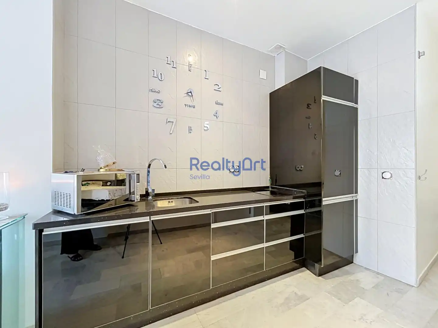 Kitchen of Attic for sale in Sevilla  with Air Conditioner, Terrace and Furnished
