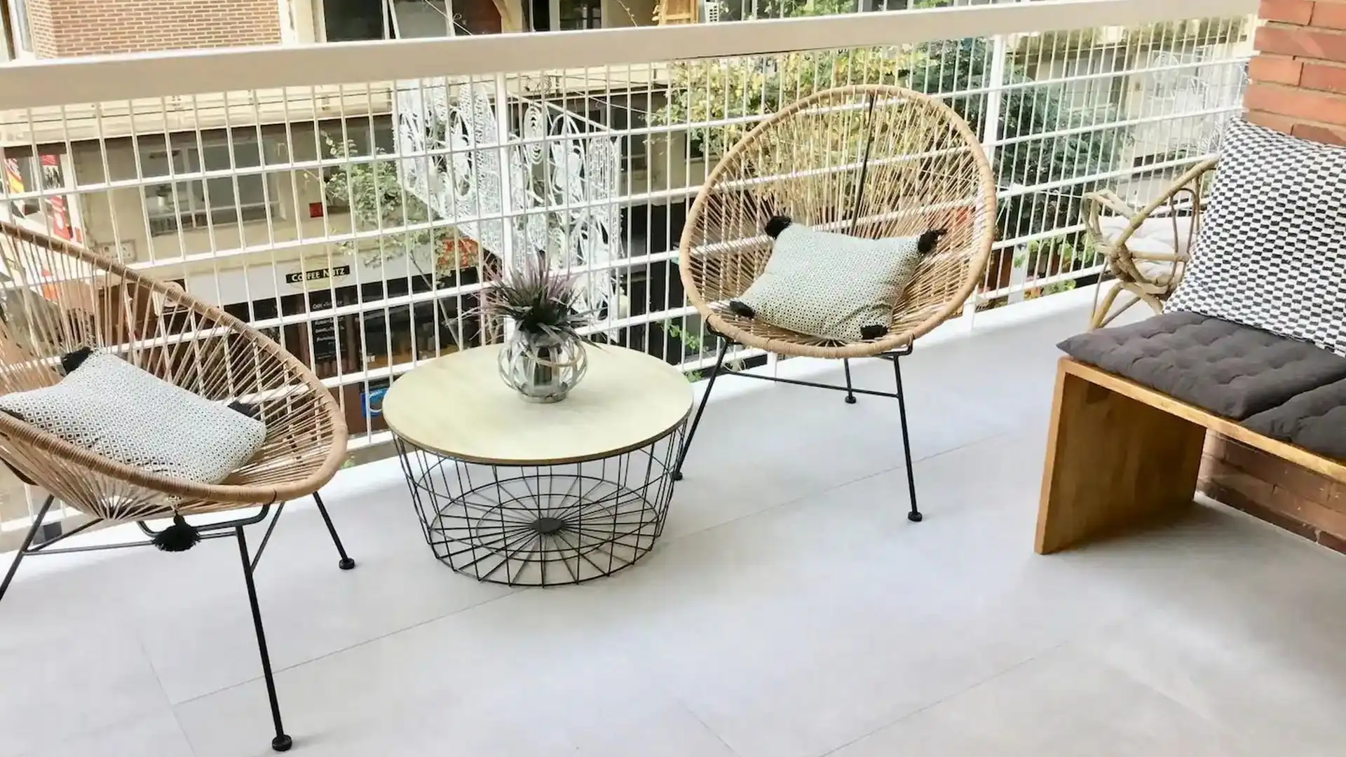 Terraza de Apartamento de alquiler en Alicante / Alacant con Aire acondicionado, Calefacción y Jardín privado