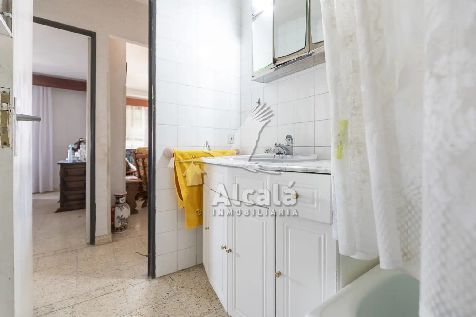 Habitación de Piso en venta en Alcalá de Henares con Calefacción y Terraza