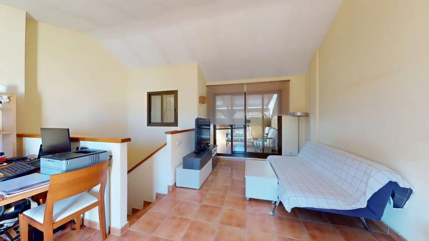 Sala d'estar de Casa o xalet en venda en Sant Joan d'Alacant amb Aire condicionat, Calefacció i Jardí privat