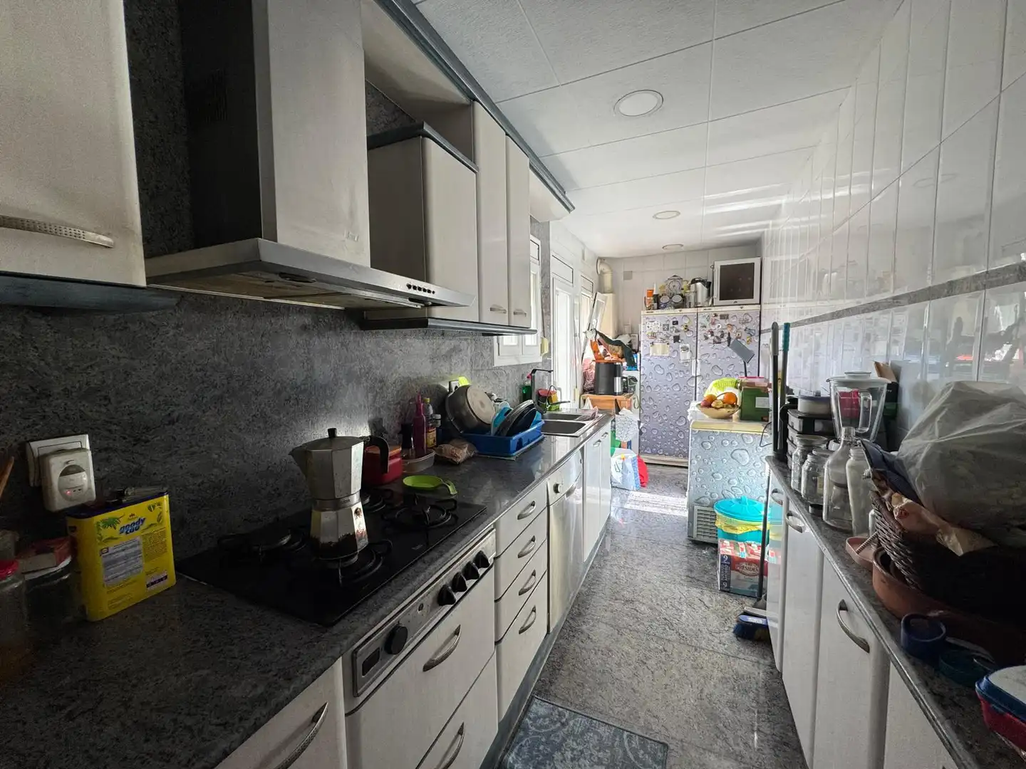 Cocina de Casa adosada en venta en Sabadell con Calefacción, Terraza y Trastero