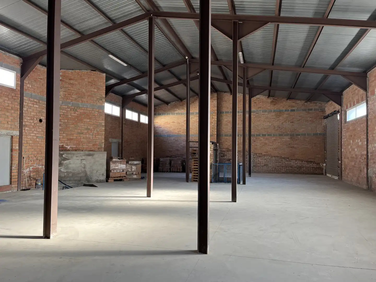 Nave industrial de alquiler en Manresa