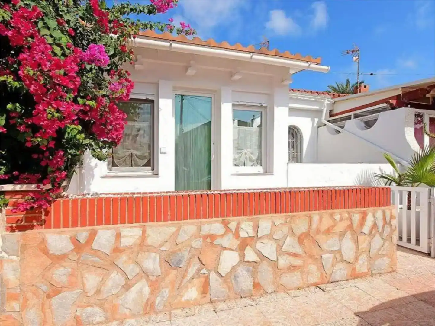 Exterior view of Detached homes for rent in Mar Menor de Cartagena – Cabo de Palos
