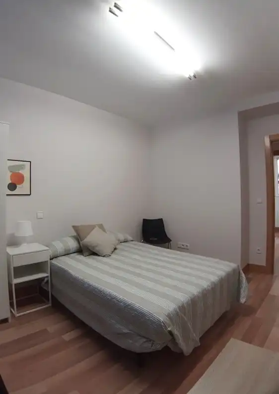 Habitación de Piso de alquiler en Bilbao  con Calefacción, Parquet y Amueblado
