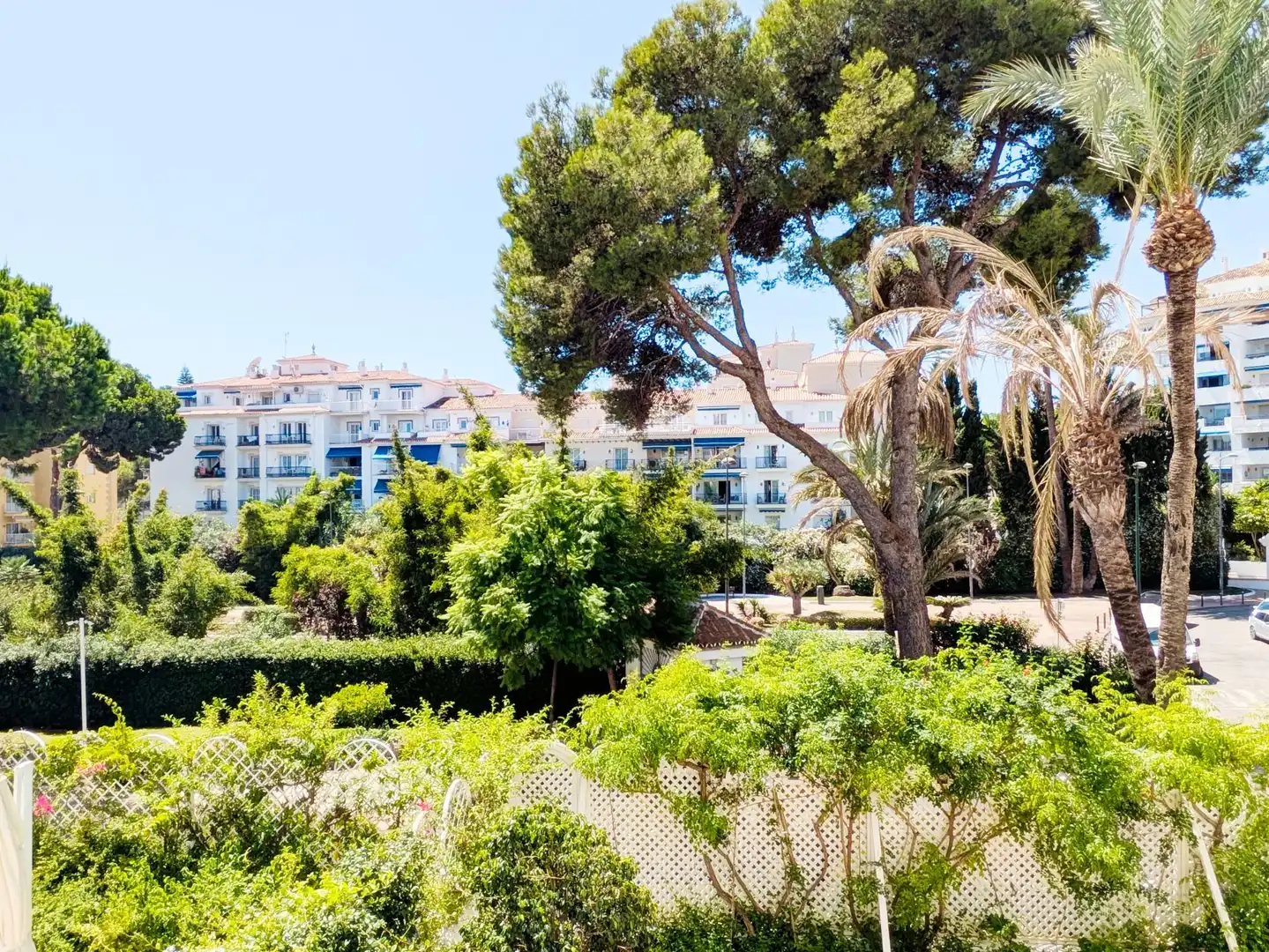 Exterior view of Flat for sale in Marbella  with Air Conditioner, Heating and Private garden