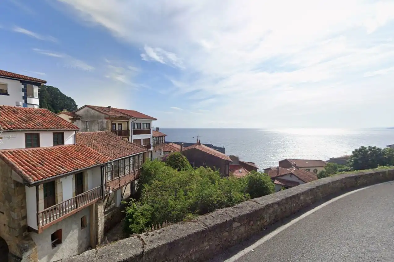 Exterior view of Houses for sale in Colunga  with Storage room and Balcony