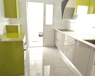 Kitchen of Apartment to rent in Gandia  with Terrace and Balcony