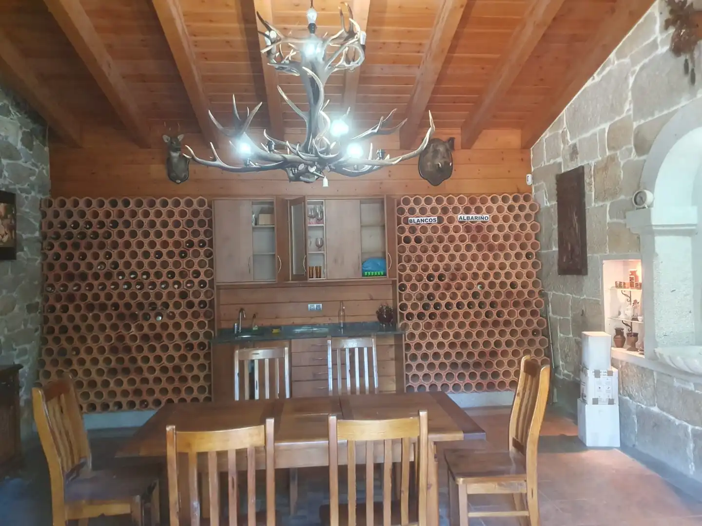 Casa rústica amb terrassa en venda a Pantón, imagen 18