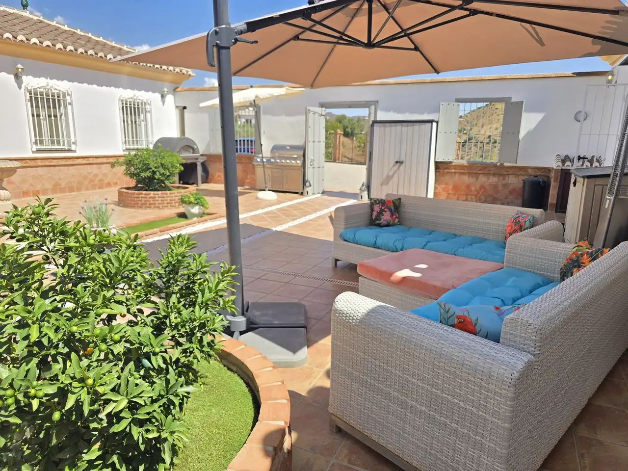 Casa con piscina en venta en Canillas de Aceituno, imagen 10