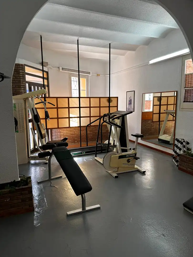 Local comercial en alquiler en Centre - Estació, imagen 4