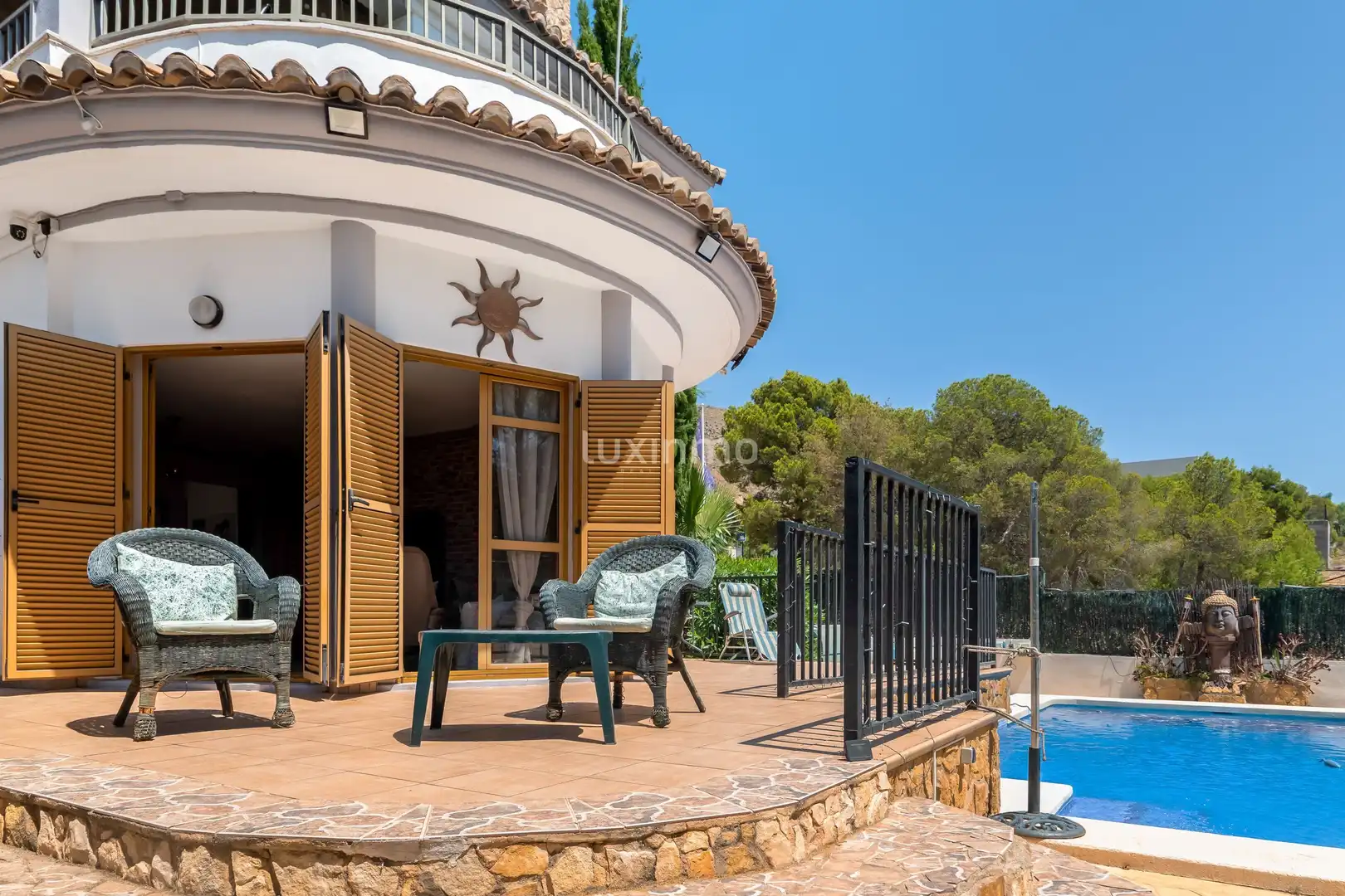 Villa avec terrasse à vendre à Golf Bahía