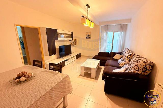 Piso en Alquiler en  LUSONES en Centro