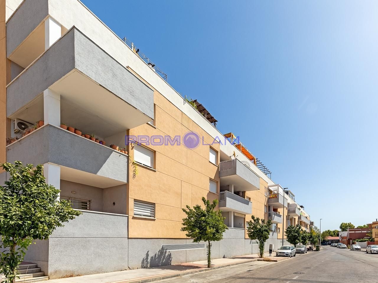 Vista exterior de Pis en venda en Almensilla amb Terrassa