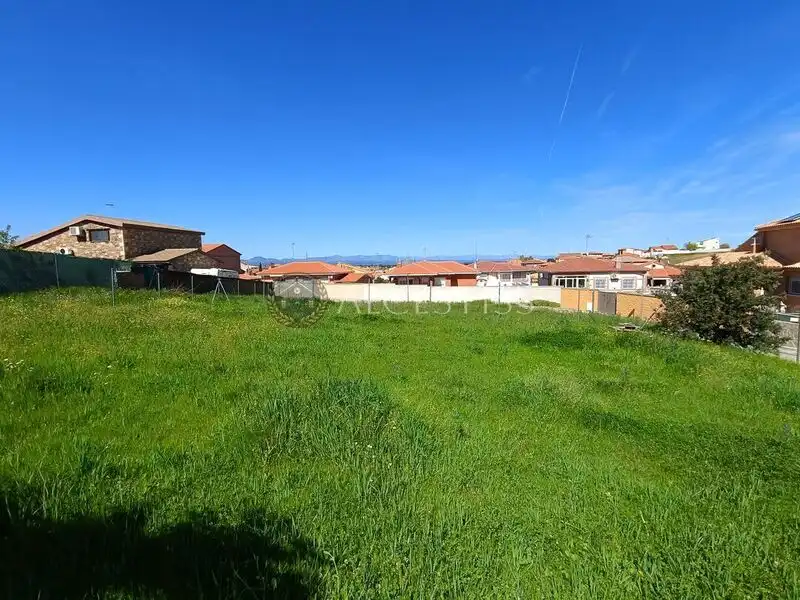 Terreno rústico en venta en Méntrida