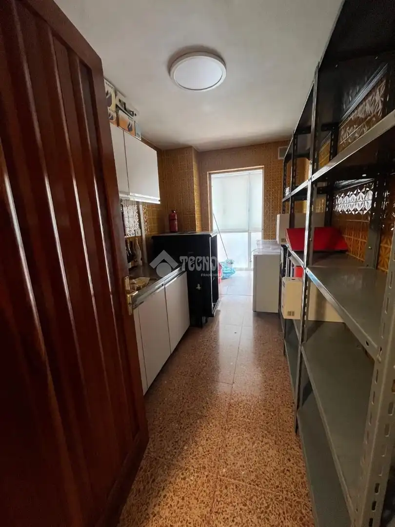 Cuina de Pis en venda en Santa Cruz de Tenerife amb Aire condicionat i Balcó