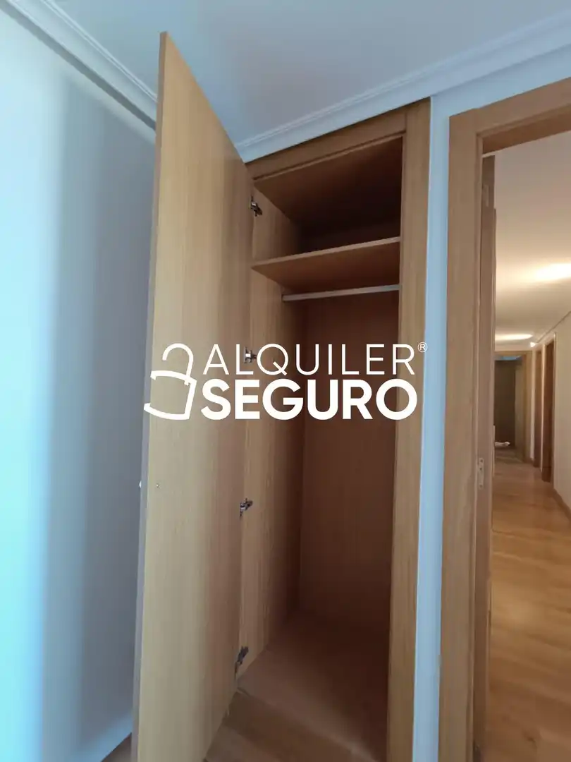 Habitación de Piso de alquiler en Parla con Aire acondicionado, Calefacción y Terraza