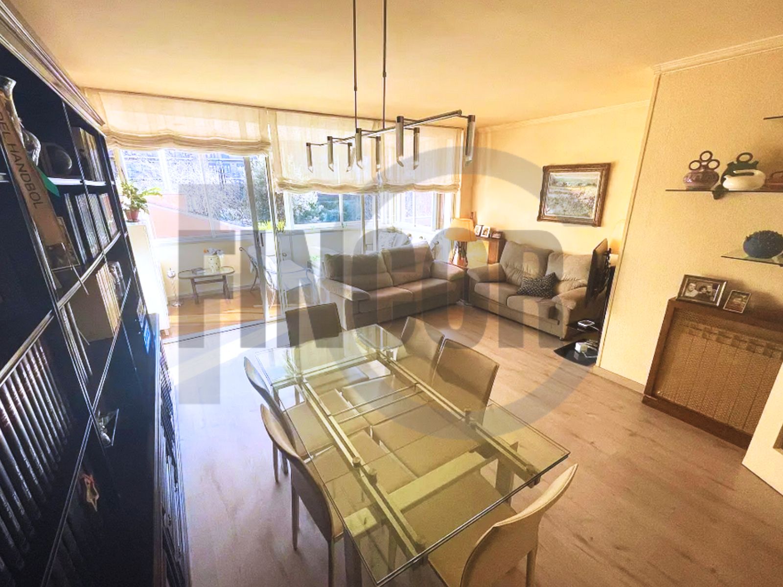 Flat for sale in Centre , Centre - Sant Oleguer