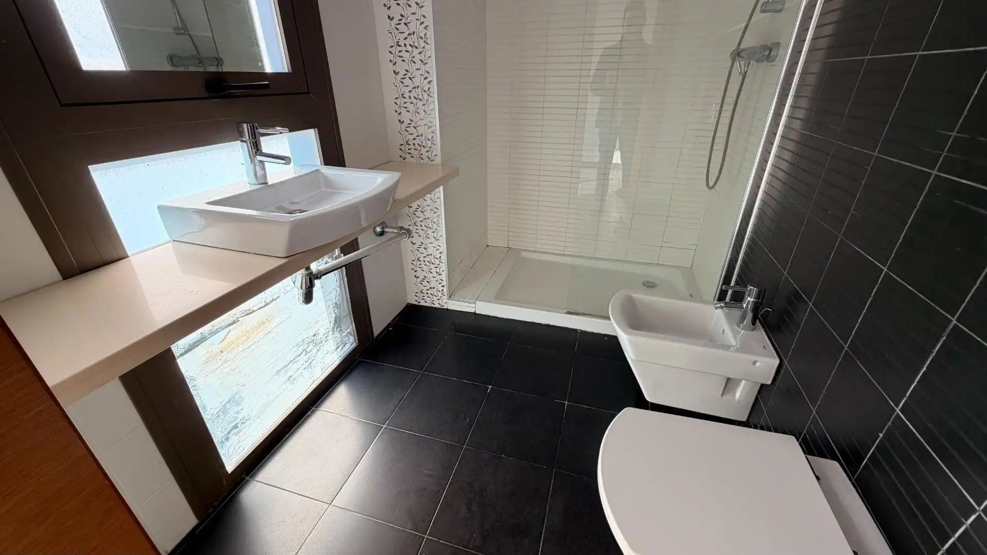 Bathroom of Detached homes for sale in Elche / Elx  with Air Conditioner, Private garden and Terrace